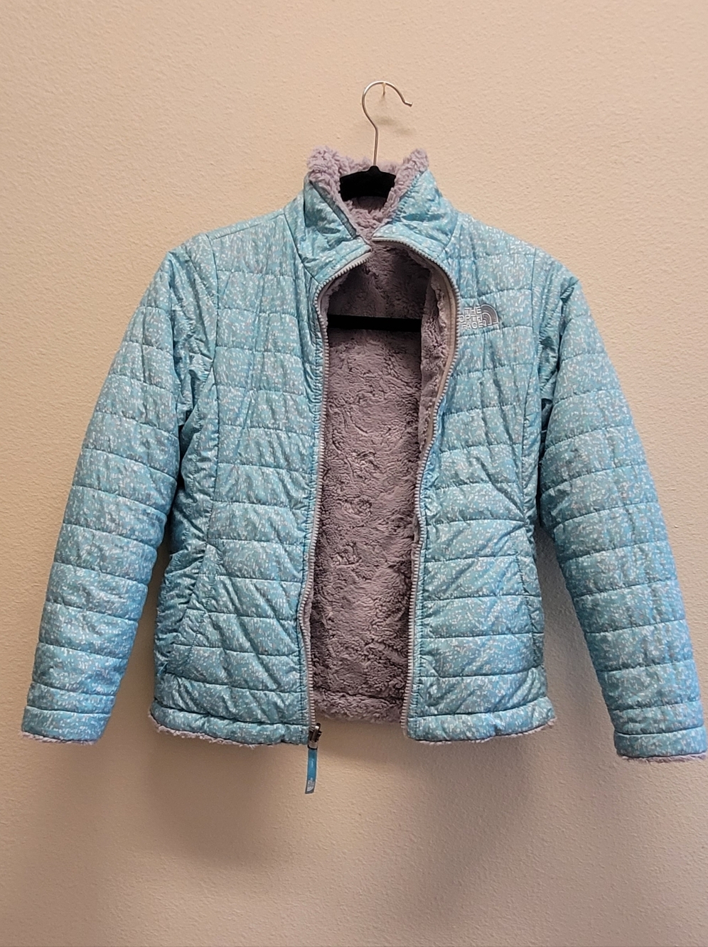 The North Face Girl's  Reversible Winter Jacket Sherpa Interior size 10 - Picture 3 of 10